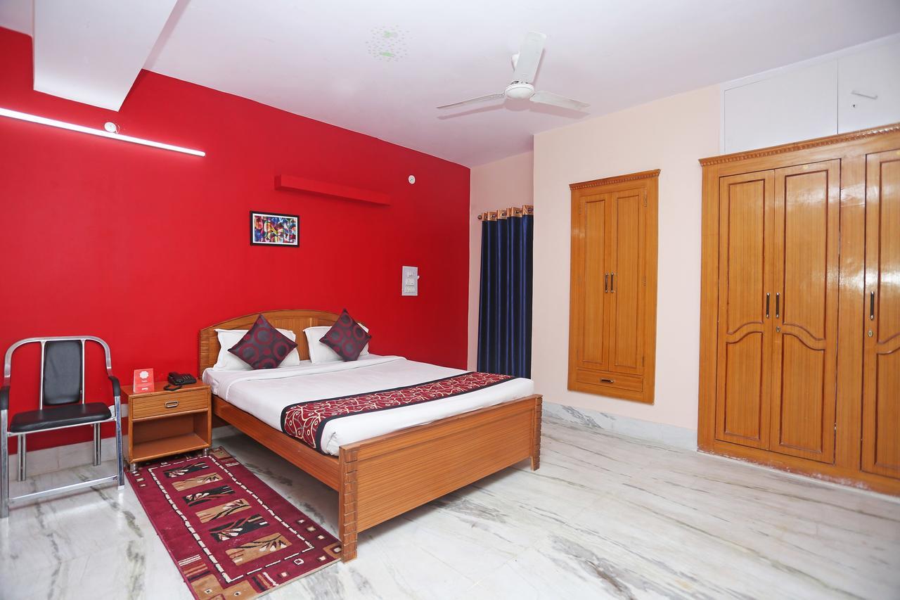 Oyo 10994 Hotel Luxury Inn Patna  Kültér fotó